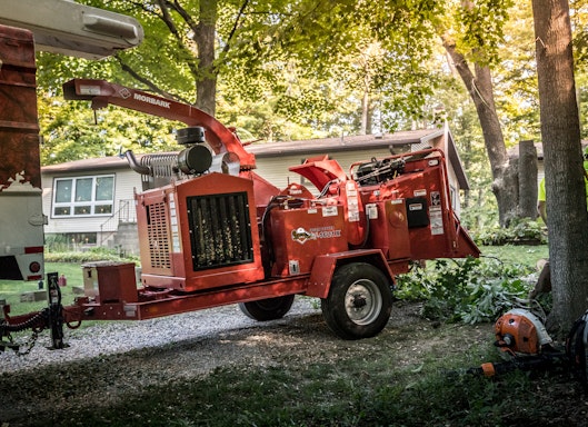 Eeger Beever™ 1621X Brush Chipper for Sale in Nashville
